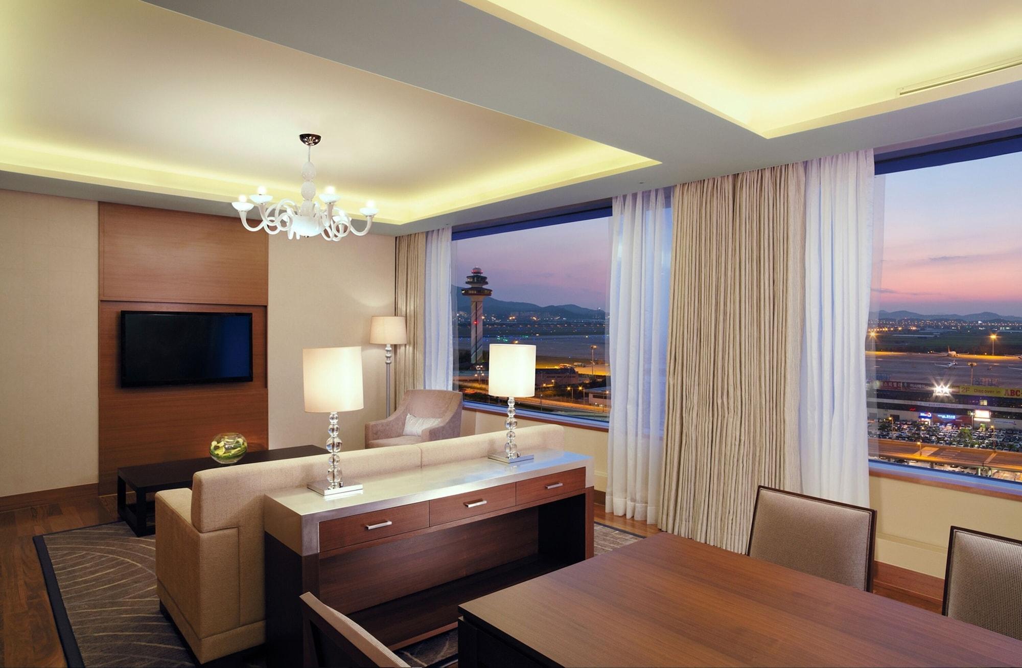 Lotte City Gimpo Airport Hotel