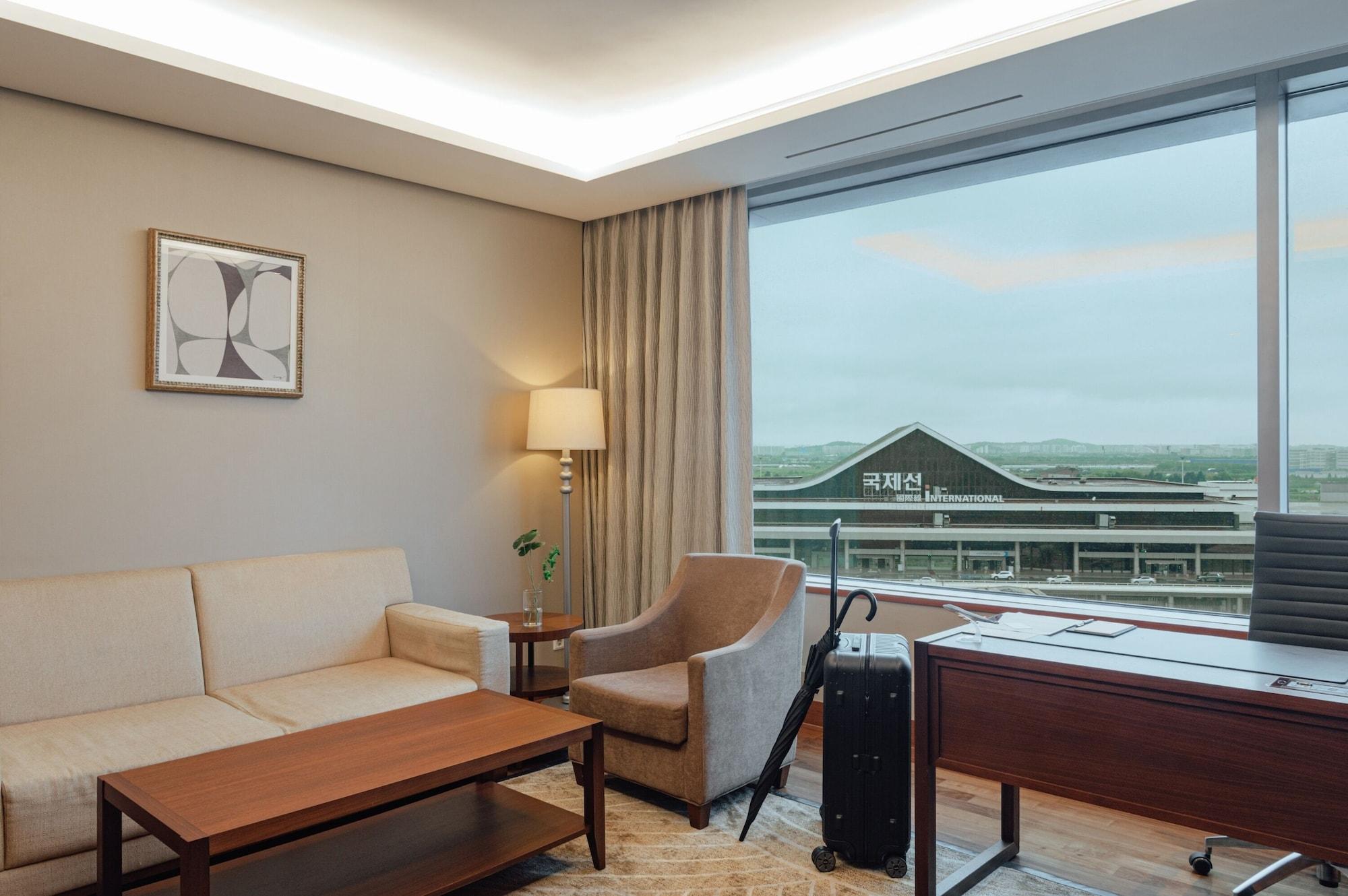Hotel Lotte Gimpo Airport 3*