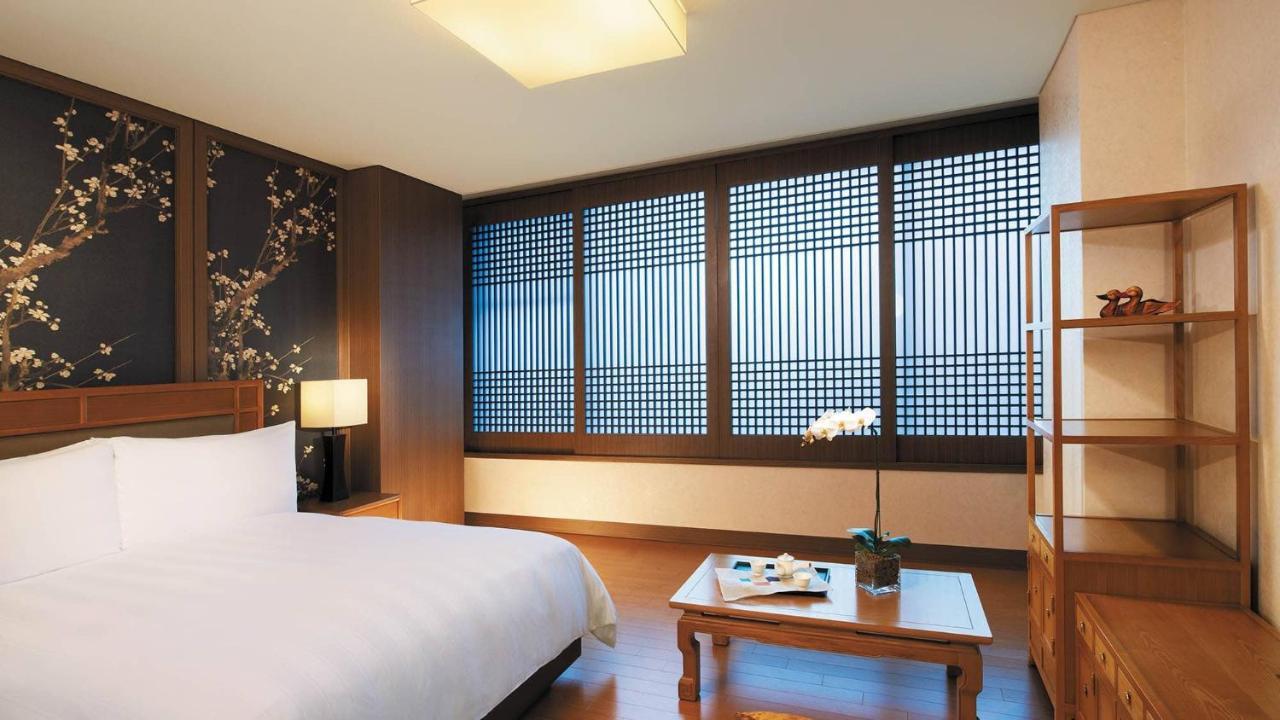 Lotte Gimpo Airport Hotel